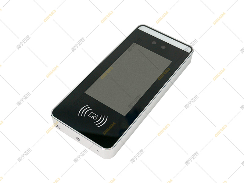 OM-ACC-D107 人臉識(shí)別一體機(jī)