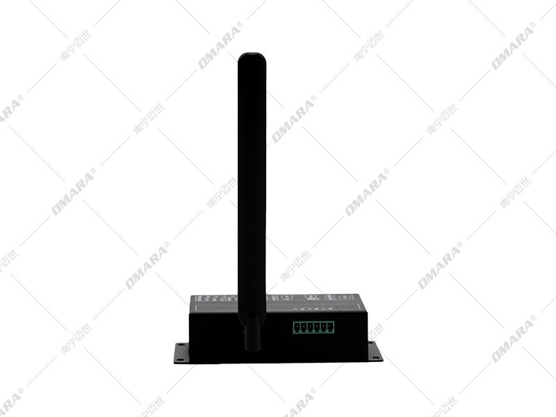 超小型動(dòng)環(huán)監(jiān)控主機(jī)OM-K2-S302背面板 超小型動(dòng)環(huán)監(jiān)控主機(jī)OM-K2-S302背面板